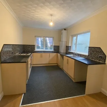Rent this 2 bed apartment on Richmond Road in Six Bells, NP13 2PB