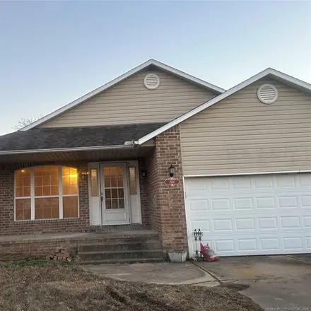Buy this 3 bed house on 1336 East Watchorn Avenue in Sapulpa, OK 74066