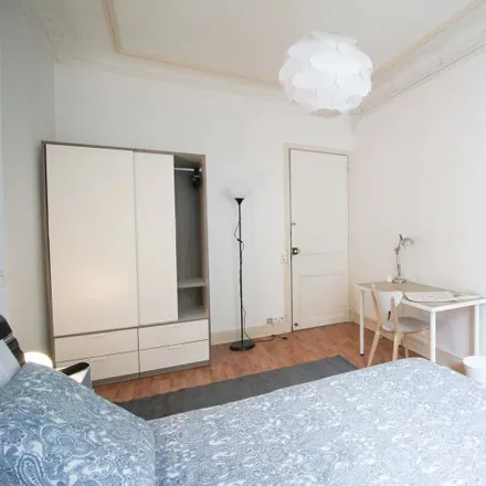 Image 5 - 207 Rue du Faubourg Saint-Denis, 75010 Paris, France - Apartment for rent