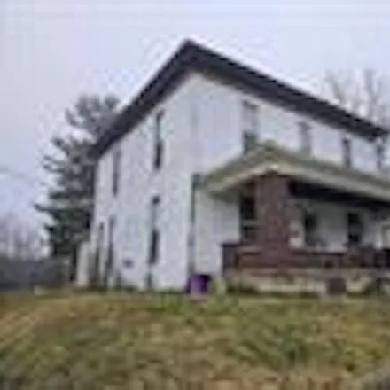 Image 2 - 585 West Franklin Street, Winchester, IN 47394, USA - House for sale