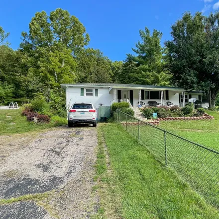 Buy this 5 bed house on 2910 Cannonsburg Road in Cannonsburg, Boyd County