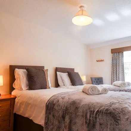 Rent this 2 bed duplex on Snainton in YO13 9AP, United Kingdom