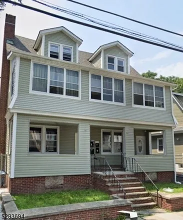 Image 1 - 153 Isabella Avenue, Newark, NJ 07106, USA - House for rent