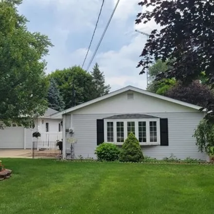 Image 1 - 9297 Newburg Highway Rd, Tecumseh, Michigan, 49286 - House for sale