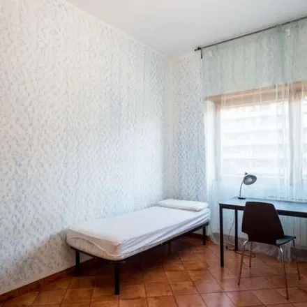 Image 3 - Largo Paolo Emilio Taviani, Via Stefano Oberto, 00173 Rome RM, Italy - Apartment for rent