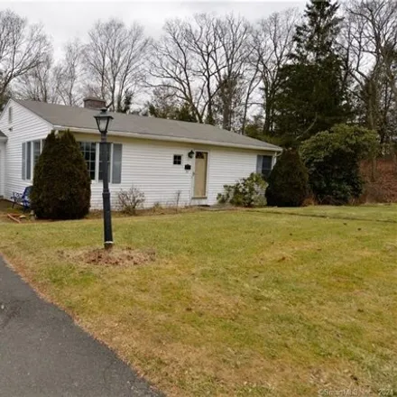 Image 2 - 29 Willowdale Avenue, Bunker Hill, Waterbury, CT 06708, USA - House for sale