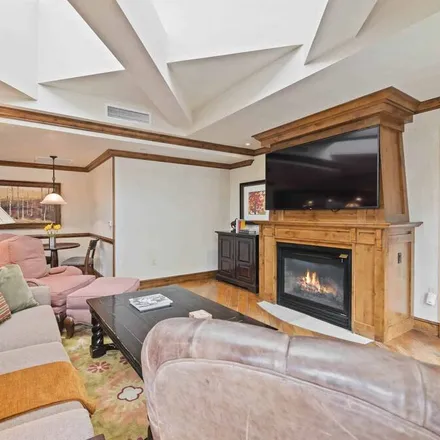 Rent this 3 bed condo on Aspen