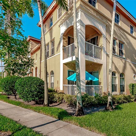 Buy this 3 bed condo on Southwest 28th Street in Miramar, FL 33027