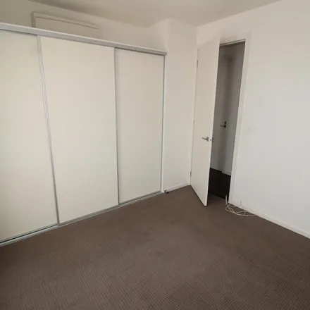 Rent this 2 bed townhouse on Ellis Street in Richmond VIC 3121, Australia