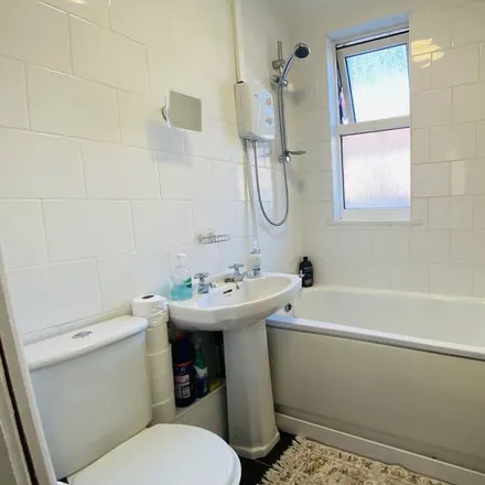Image 5 - Liverpool, L13 5XH, United Kingdom - House for rent