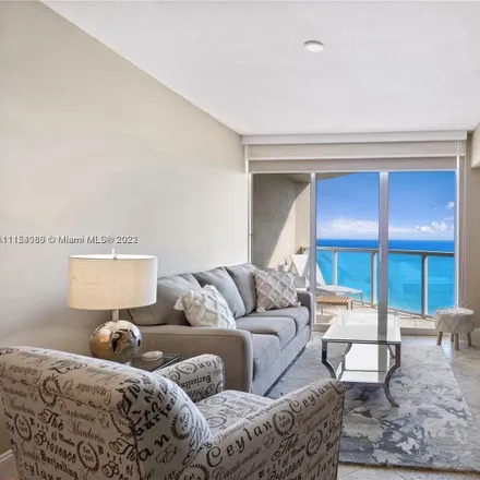 Image 2 - La Perla Ocean Residences, 16699 Collins Avenue, Sunny Isles Beach, FL 33160, USA - Condo for rent