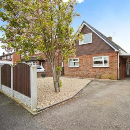 Buy this 3 bed house on 18 Richmond Road in Retford, DN22 6SJ