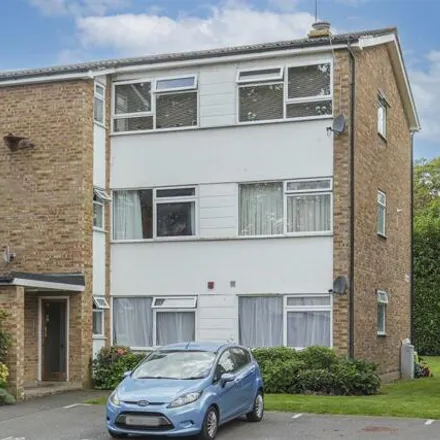 Rent this 2 bed apartment on Hadleigh Court in Wormley, EN10 6PS