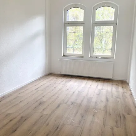 Rent this 2 bed apartment on Marienplatz 8 in 45476 Mülheim an der Ruhr, Germany