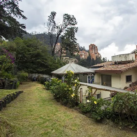 Buy this 4 bed house on Carrera 6 in Chapinero, 110221 Bogota