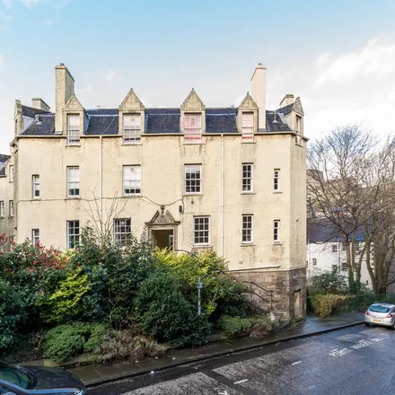 Image 1 - 3 Heriot Bridge, City of Edinburgh, EH1 2LJ, United Kingdom - Apartment for rent