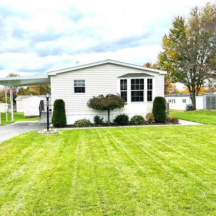 Buy this 3 bed house on 314 Matthew Drive in New Hartford, Oneida County