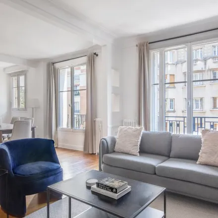 Rent this 3 bed apartment on 6 Boulevard de Dixmude in 75017 Paris, France