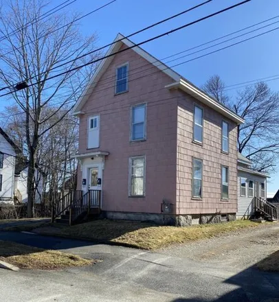 Buy this studio house on 92 First Street in Bangor, ME 04401