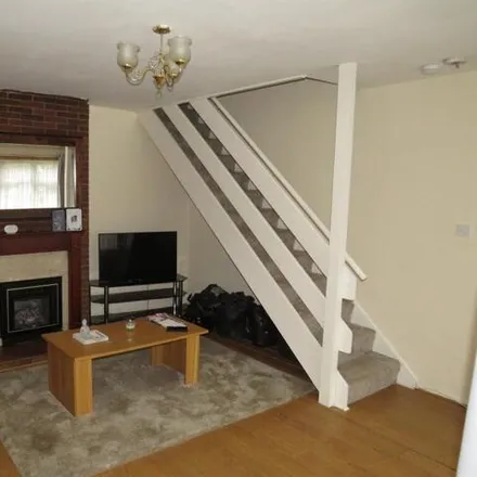 Image 5 - Telford Gardens, Wolverhampton, WV3 7LD, United Kingdom - Townhouse for sale