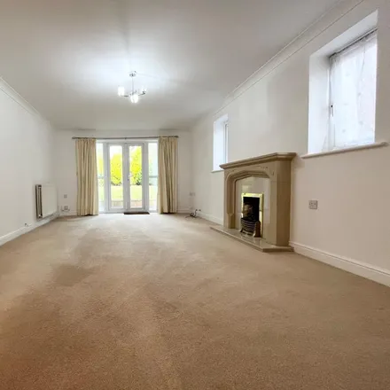 Image 9 - 5 Berkswell Close, Ulverley Green, B91 2EH, United Kingdom - House for rent