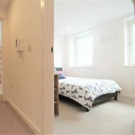 Image 4 - Queens, Westmorland Road, Newcastle upon Tyne, NE1 4EQ, United Kingdom - Apartment for sale