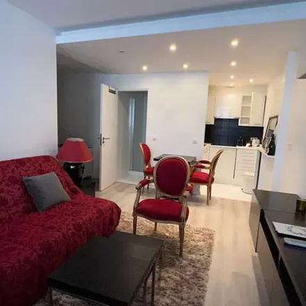 Rent this 1 bed apartment on 5 Impasse d'Antin in 75008 Paris, France