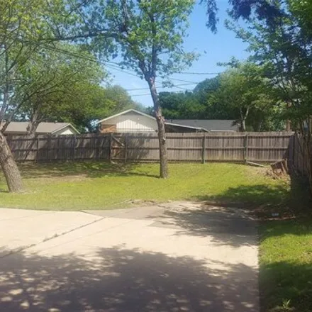 Image 3 - 858 Ray Andra Drive, DeSoto, TX 75115, USA - House for rent