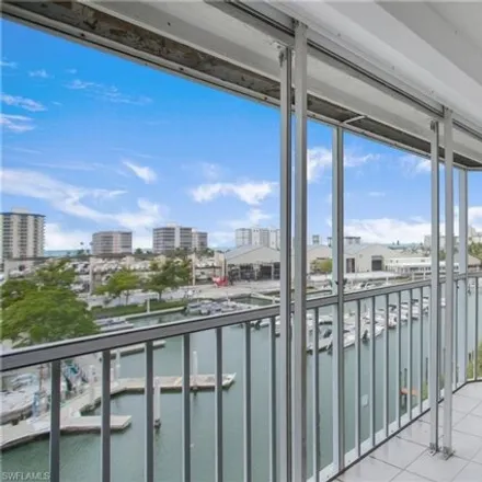 Image 4 - Royal Pelican Condos, Fort Myers Beach, Lee County, FL, USA - Condo for sale