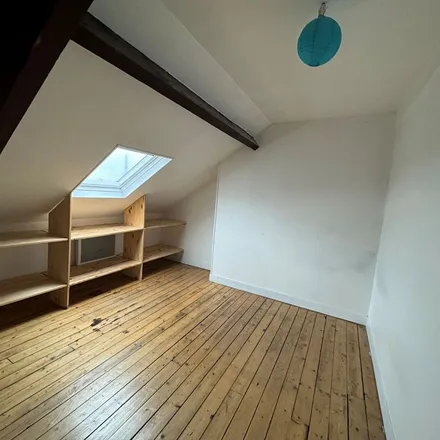 Rent this 3 bed apartment on 1517 Place de l'Hôtel de Ville in 76600 Le Havre, France