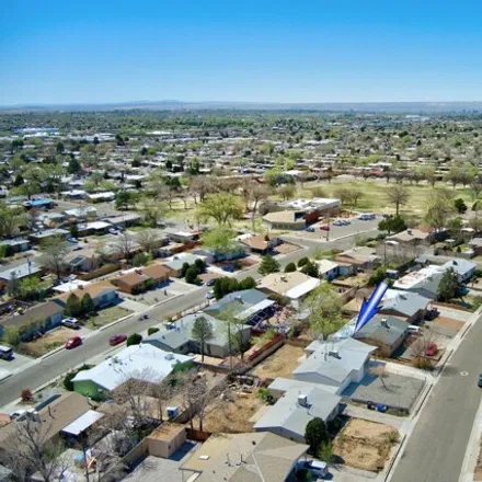 Image 5 - 11706 Ralph Avenue Northeast, Albuquerque, NM 87112, USA - House for sale