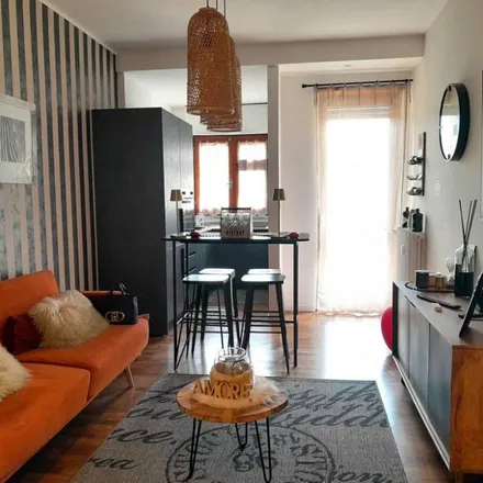 Image 9 - Via Saliceto 10e, 10137 Turin TO, Italy - Apartment for rent