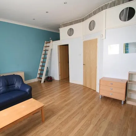 Rent this 1 bed house on University of Leeds in St. Marks Road, Leeds