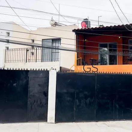 Buy this 2 bed house on La Paz in Atemajac del Valle, 44218 Zapopan