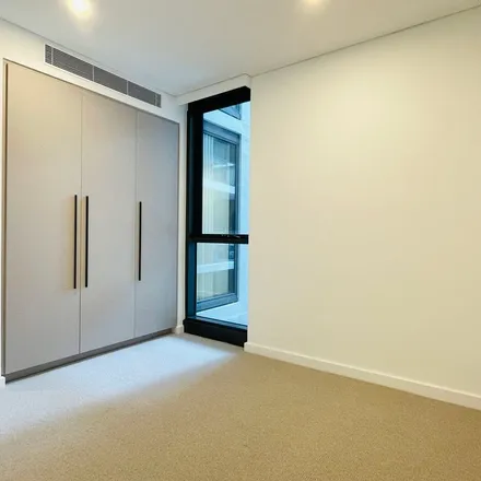 Image 3 - Middleton Avenue, Castle Hill NSW 2154, Australia - Apartment for rent