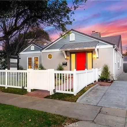 Rent this 3 bed house on 4476 Tyrone Avenue in Los Angeles, CA 91423
