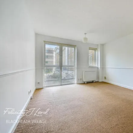 Buy this 1 bed apartment on Riverside Court in London, SE3 9DG