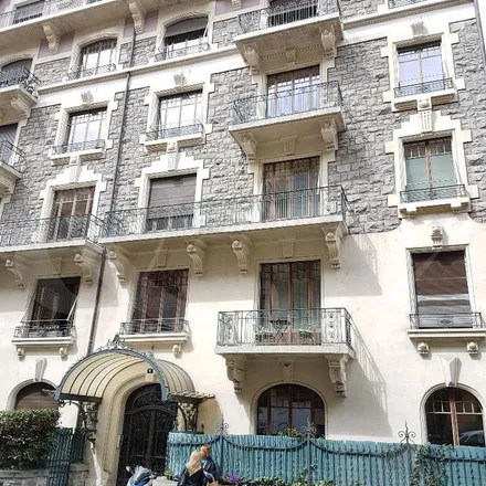 Rent this 7 bed apartment on Stand in Boulevard Georges-Favon, 1204 Geneva