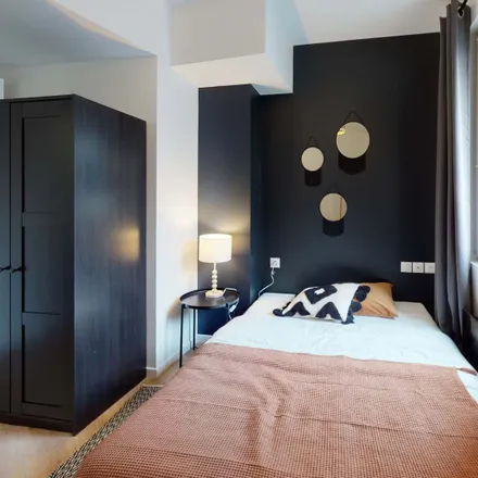 Rent this 1 bed room on 4 Rue Brisout de Barneville in 76100 Rouen, France