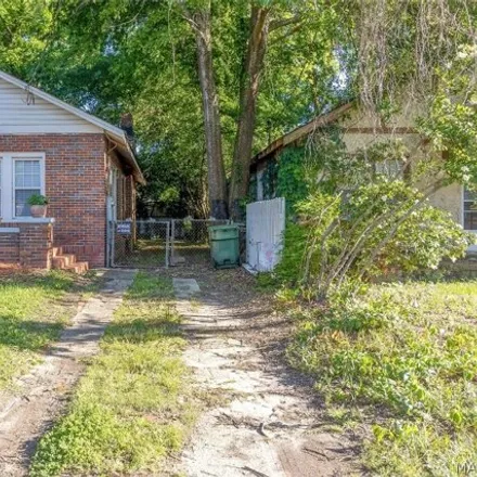 Image 2 - 1806 Winona Ave, Montgomery, Alabama, 36107 - House for sale
