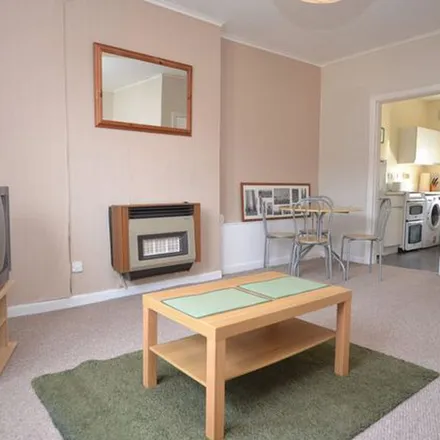Rent this 2 bed apartment on 9 Royston Mains Gardens in City of Edinburgh, EH5 1NH