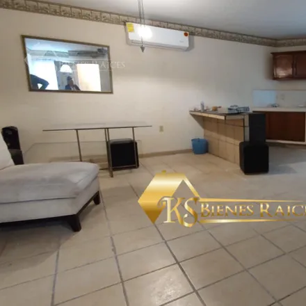 Buy this 5 bed apartment on Calle Moctezuma in 89160 Tampico, TAM