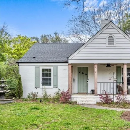 Buy this 2 bed house on 2337 Shenandoah Avenue in Charlotte, NC 28205