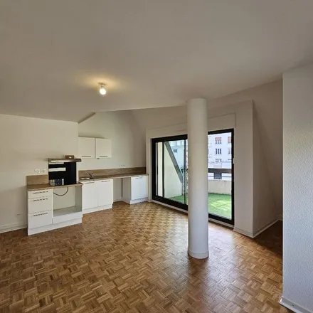 Rent this 3 bed apartment on Immeuble des Trois Dauphins in Rue Saint-François, 38000 Grenoble
