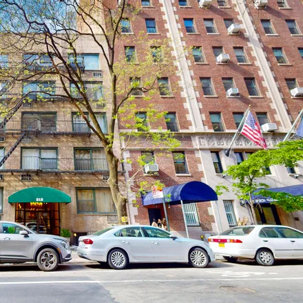 Image 2 - #3D, 212 East 77th Street, Lenox Hill, Manhattan, New York - Apartment for sale