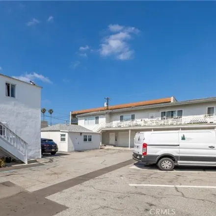 Image 8 - 717 Pacific Coast Highway, Redondo Beach, CA 90254, USA - House for sale