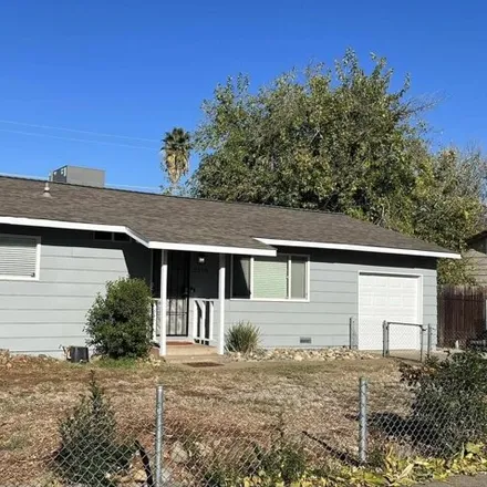 Buy this 3 bed house on 2270 Corona St in Redding, California