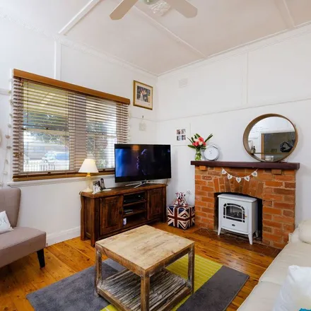 Image 3 - Tarakan Avenue, North Albury NSW 2640, Australia - Apartment for rent