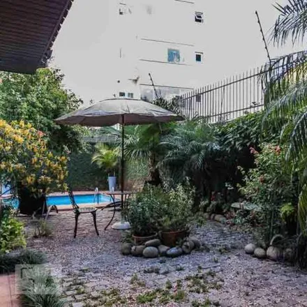 Image 1 - Rua Itaboraí, Jardim Botânico, Porto Alegre - RS, 90690-000, Brazil - House for sale