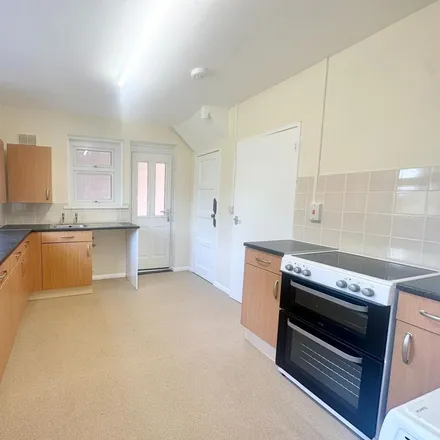 Image 5 - Milling Crescent, Aylburton, United Kingdom - Duplex for rent